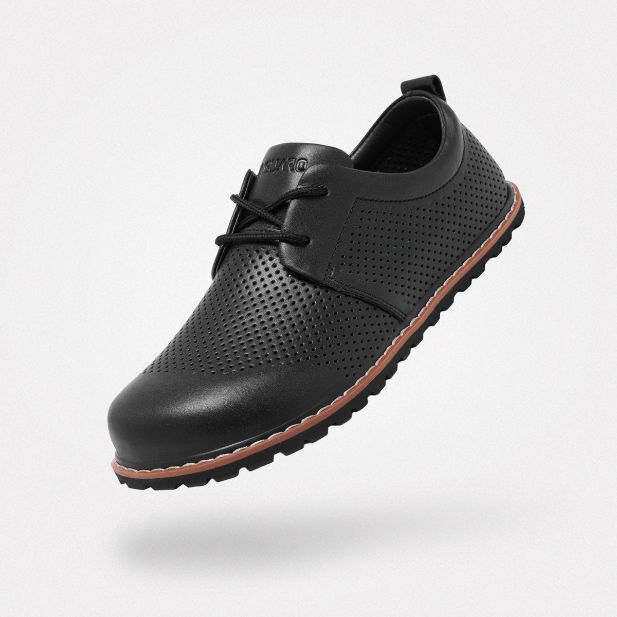 chaussures barefoot en cuir perforé avec semelle flexible zéro drop