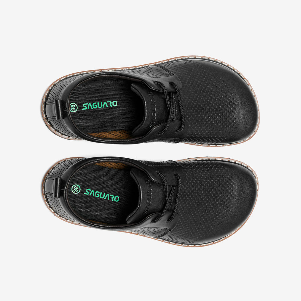 chaussures barefoot en cuir perforé au style business casual